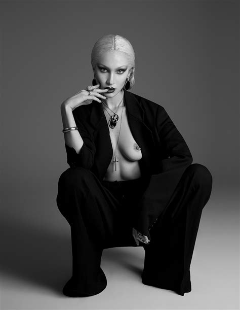 Bella Hadid Tits For Paper Magazine [ 9 New Pics ]