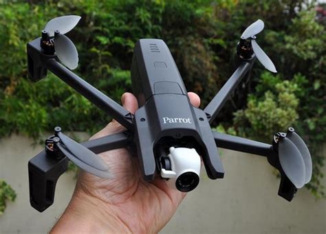 parrot anafi  hdr drone hands  review drone camera dji camera