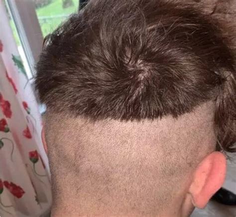 Ne S’improvise Pas Coiffeur Qui Veut Voici Les Pires Coupes De