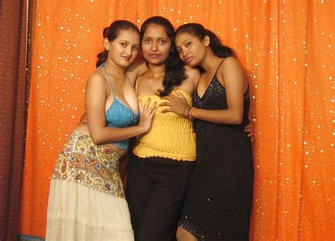 Desi Indian Lesbian Porn Actress Gang Sanjana And Others