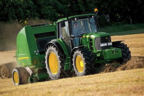 povinne ruceni nehoda slovinskeho traktoru prijde evropu na pojistnem