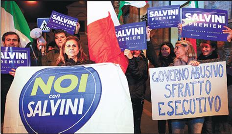 Supporters Of The No Faction For A Referendum In Front Of