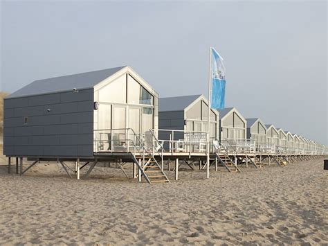 den helder strandhuisjes nederland strand