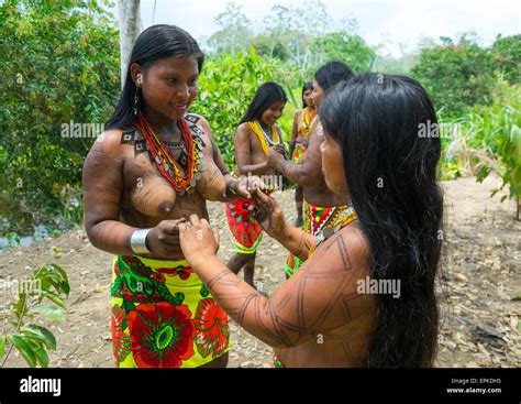 panama darien province bajo chiquito women of the native indian