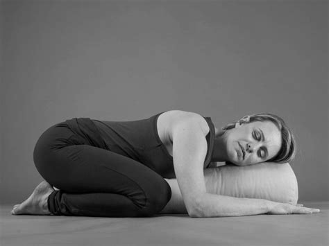 Yoga For Insomnia 7 Ways Yoga Can Help You Have The Best Sleep Ever