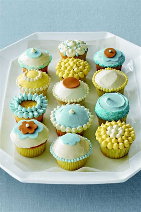 cupcakes made into shapes cupcakes 14 ways to decorate