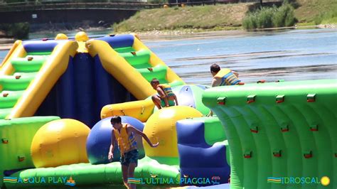 Bouncia New Inflatable Floating Water Sports Theme Park Water Splash