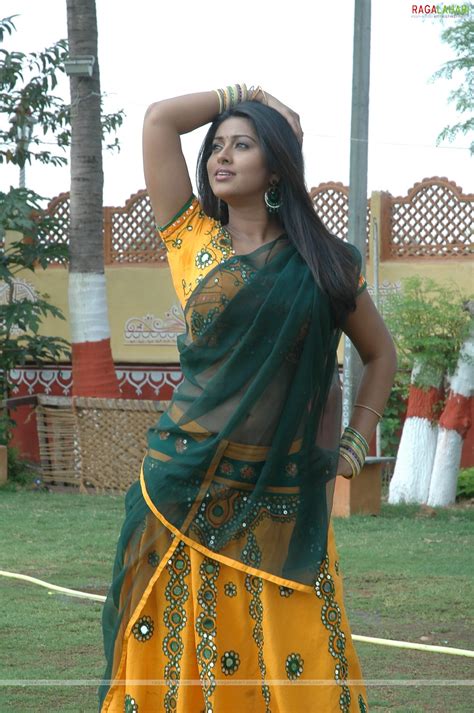 glam gallery some hot sneha collections