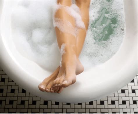 Having A Hot Bath May Burn As Many Calories As A Run Claim Researchers