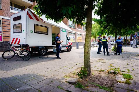 politie rotterdam schaalt op na schietincidenten verdachte aangehouden nrc