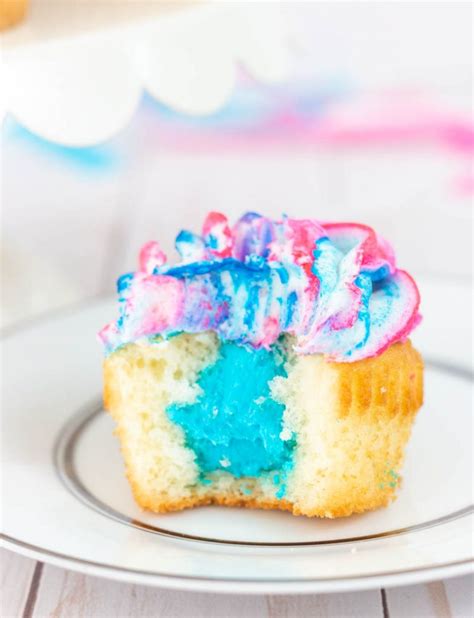 gender reveal cupcakes with printable toppers i scream for buttercream