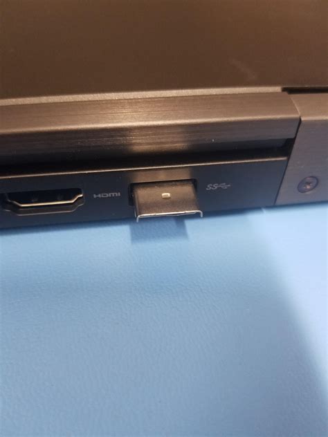 why are dell laptop usb ports so damn tight pcmasterrace