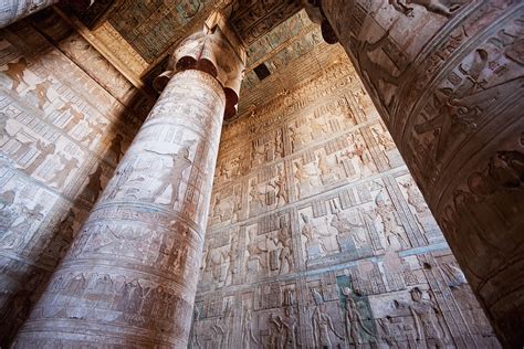4 200 year old egyptian temple has stunningly well preserved artwork
