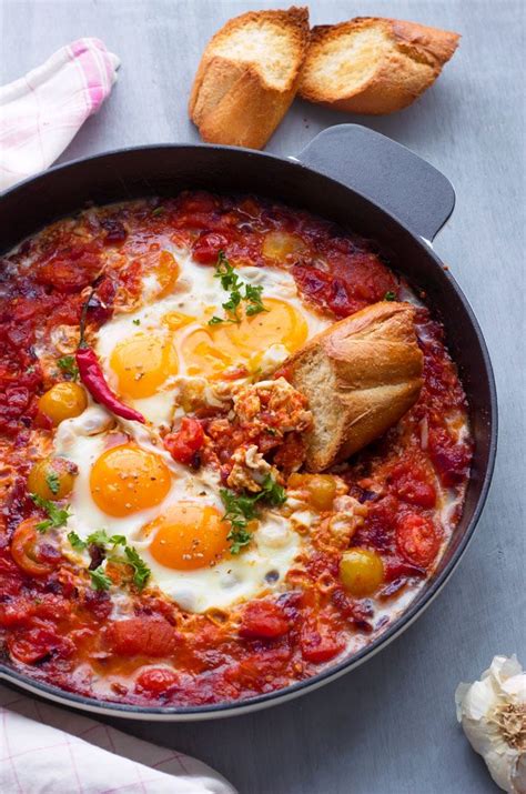eggs tomato breakfast skillet recipe eatwell