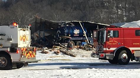 tanker truck explosion hospitalizes   fairfield county wsyx