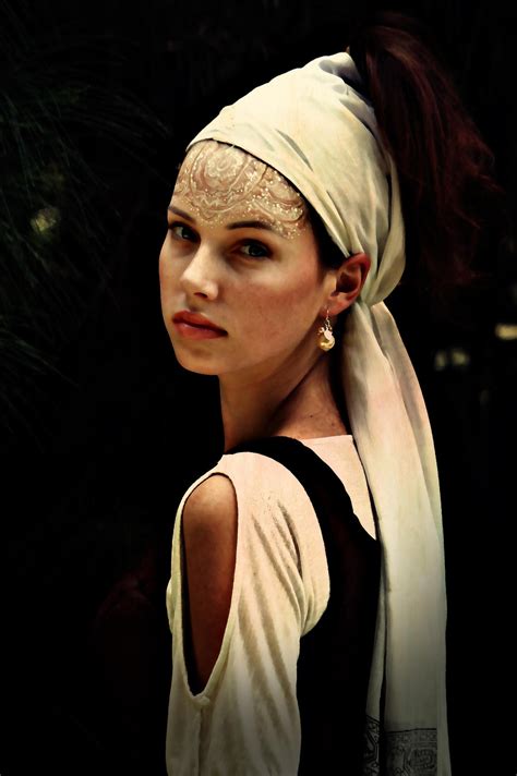 girl   pearl earring  duysphotoshoots  deviantart