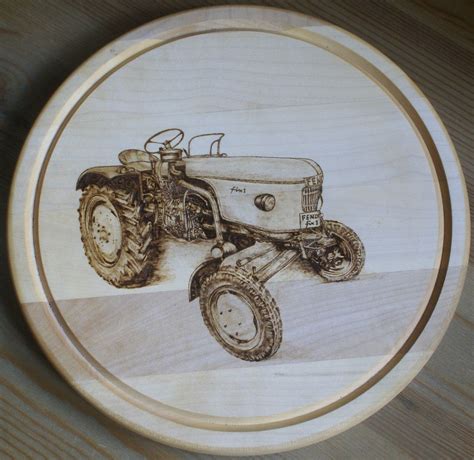 traktor holz brandmalerei fendt pyrografie von timber cat