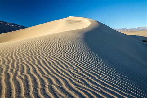 sand dunes wind erosion photograph  pierre leclerc photography