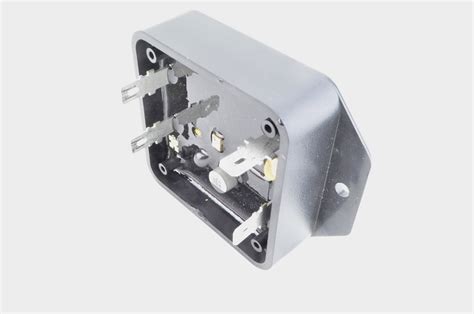balmar tach signal stabilizer  device converts  tach output  accommodate tachometers