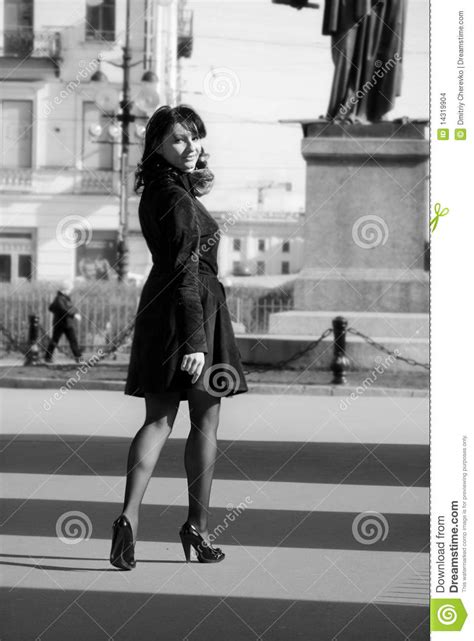 Beautiful Italian Woman On The City Street Stock Images