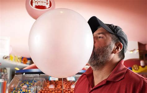 Largest Bubblegum Bubble Blown Guinness World Records