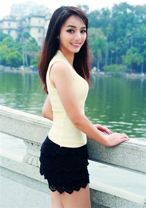 id 38586 single chinese lady yu 35 years old from nanning