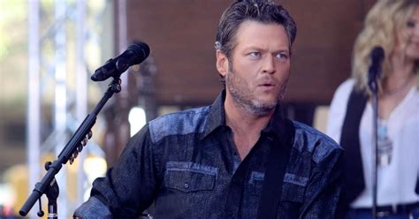 blake shelton named people s sexiest man alive 2017 if i can be sexy