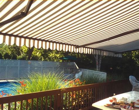 sunflexx retractable awning  wide   projection pyc awnings