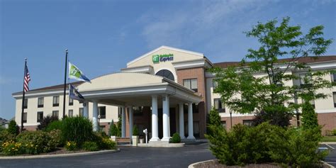 Holiday Inn Express And Suites Kent State University Map And Driving