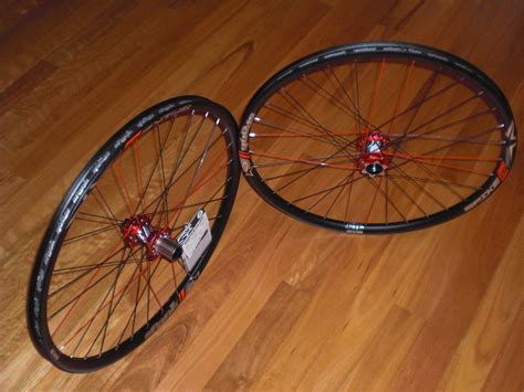 spank spike race wheel set ride  bikes