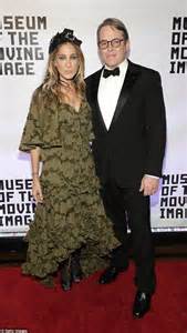 sarah jessica parker says she s not tough enough for mean spirited twitter daily mail online