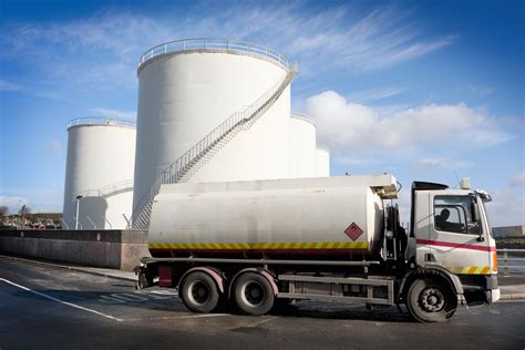 fuel trucks  hire northside rentals