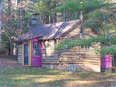 colorful log cabin  sullivan county ny cabin log cabin building  small cabin
