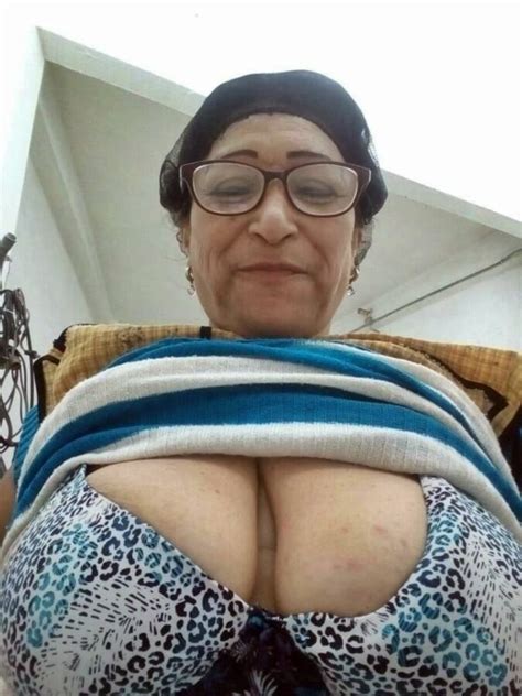 yasli anneler olgun mature memeler azgin kadin ayak turk porn pictures