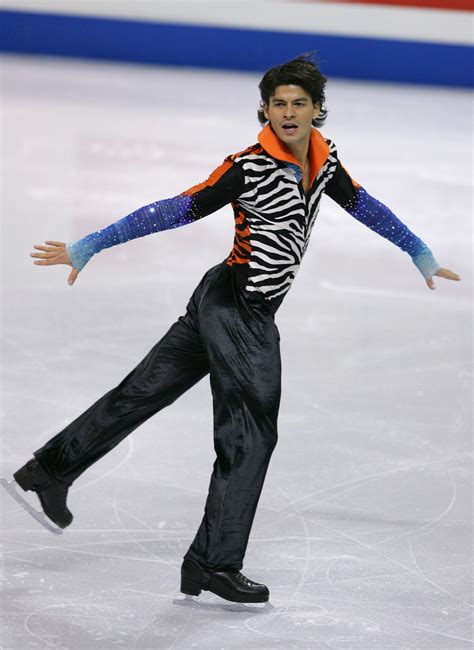 fabulous male figure skating costumes   time figure skating costumes