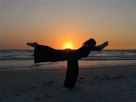 sunset yoga maggie  yoga  sunset   beach andrew kalat flickr