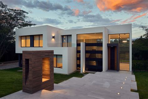 characteristics  modern house designs trending home designs