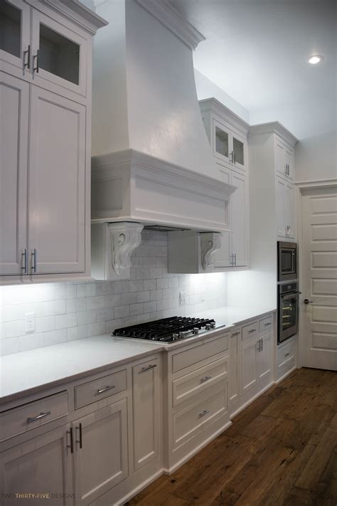 simple white kitchen home