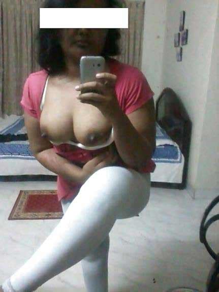 boobs selfie indian sex photos desi kahani