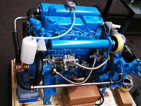hf  cylinder hp inboard marine diesel engine  gearbox