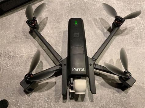 parrot anafi drone die ultrakompakte fliegende  hdr kamera  hamburg mitte hamburg