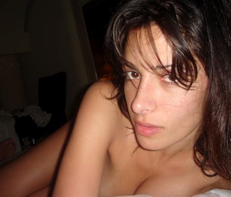 nude pics sarah shahi banned sex tapes
