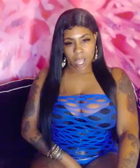 thicki nicki camsoda shesfreaky