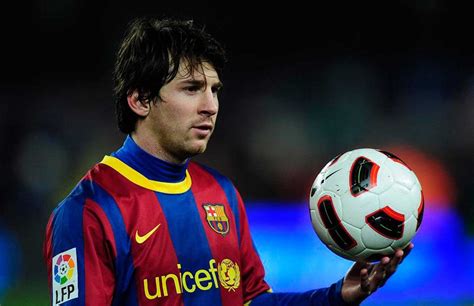 top   famous football soccer players  history