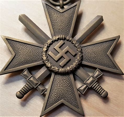 ww nazi germany war merit cross  swords medal   otto