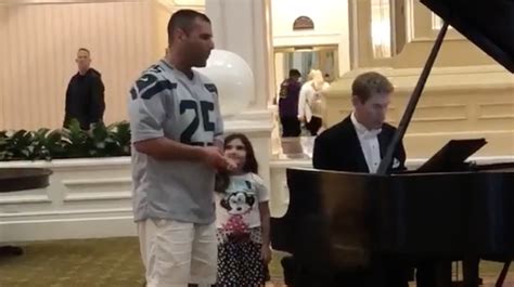 Dad Goes Viral Singing Ave Maria In Disney Hotel Kscc