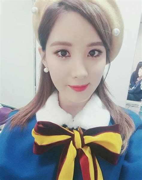 Snsd Seohyun Updates With Her Cute Selfies Wonderful Generation