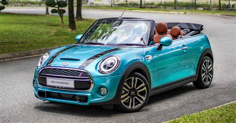 mini cooper  convertible facelift launched  malaysia limited    units price