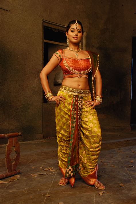 tamil actress gorgeous sneha beautiful hot stills ponnar shankar photo