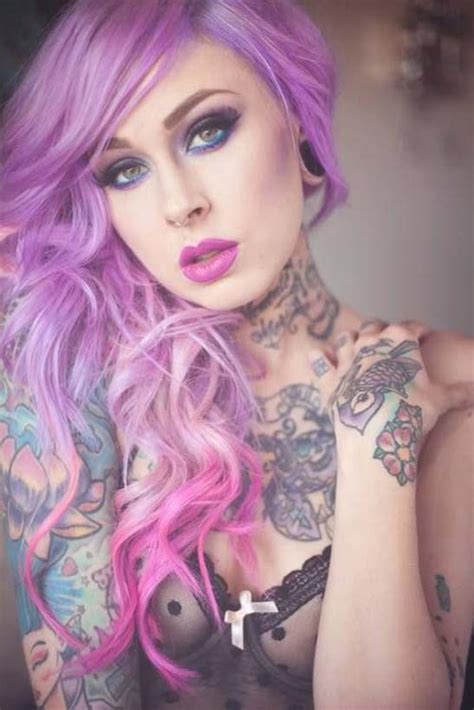31 Models With Tattoos Tattooed Models Snappy Pixels
